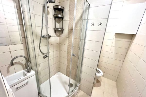 Predaj bytu 2-izbový 13 m², Arbesova, Kladno Predaj bytu 2-izbový 13 m², Arbesova, Kladno