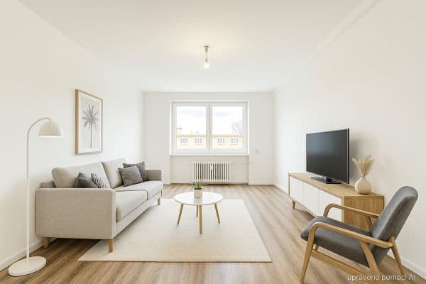Prenájom bytu 3-izbový 75 m², Marie Majerové, Frýdek-Místek Prenájom bytu 3-izbový 75 m², Marie Majerové, Frýdek-Místek