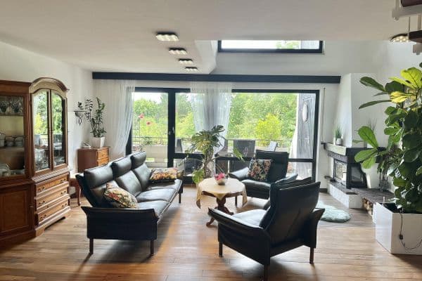 Predaj bytu 5-izbový 153 m², Chemnitzer Weg 10, Sindelfingen Predaj bytu 5-izbový 153 m², Chemnitzer Weg 10, Sindelfingen