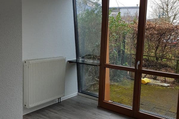 Prenájom bytu 1-izbový 40 m², Berliner Straße 54, Niederkassel Prenájom bytu 1-izbový 40 m², Berliner Straße 54, Niederkassel