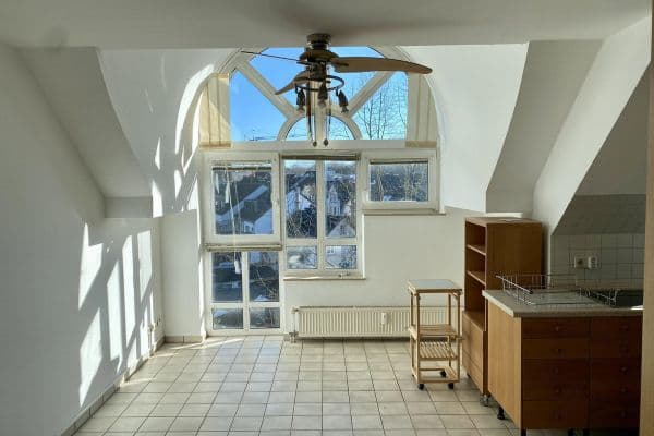 Prenájom bytu 2-izbový 58 m², Oulustr. 3, Leverkusen Prenájom bytu 2-izbový 58 m², Oulustr. 3, Leverkusen