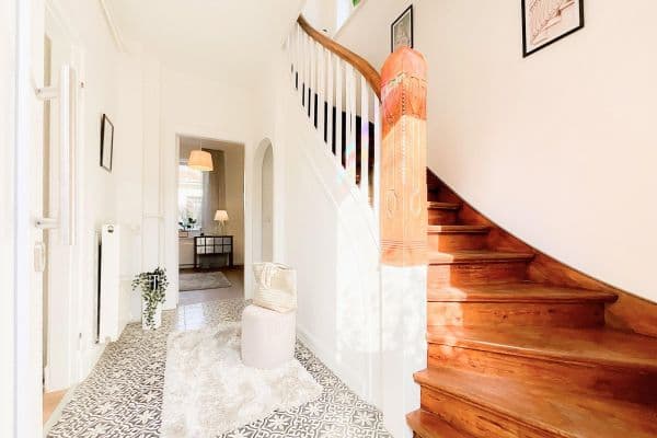 Predaj domu 141 m², pozemek 469 m², Hamburg, Hamburg Predaj domu 141 m², pozemek 469 m², Hamburg, Hamburg