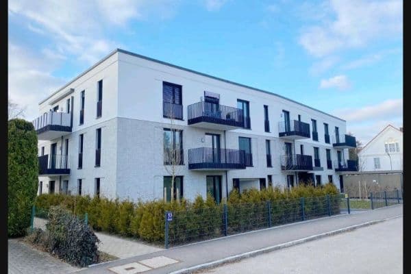 Prenájom bytu 2-izbový 65 m², Marienburgerstr 53a, München, Bavorsko Prenájom bytu 2-izbový 65 m², Marienburgerstr 53a, München, Bavorsko