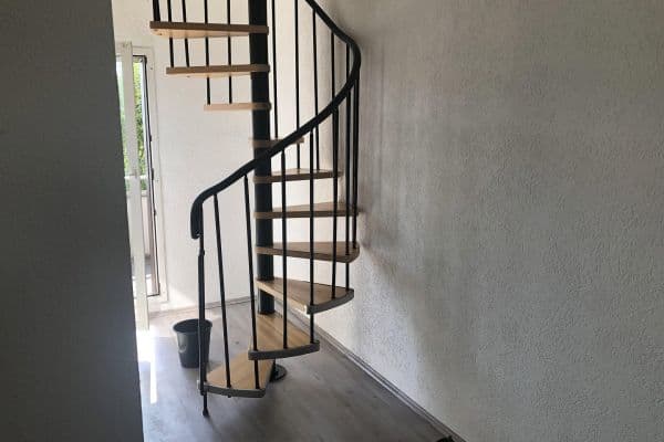 Prenájom bytu 3-izbový 81 m², Trecknase 3, Remscheid Prenájom bytu 3-izbový 81 m², Trecknase 3, Remscheid