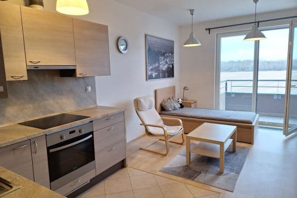 Prenájom bytu 1-izbový 33 m², Kadečkové, Praha Prenájom bytu 1-izbový 33 m², Kadečkové, Praha