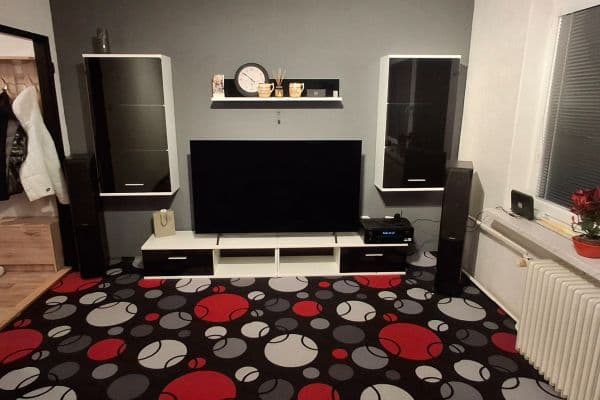 Prenájom bytu 3-izbový 79 m², Jakartovice Prenájom bytu 3-izbový 79 m², Jakartovice