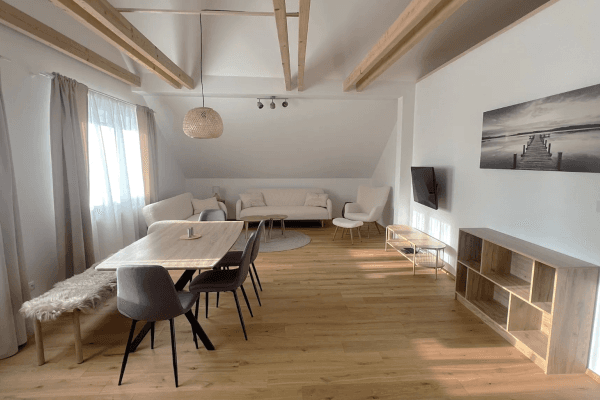 Predaj bytu 3-izbový 92 m², Rýchorské sídliště, Svoboda nad Úpou Predaj bytu 3-izbový 92 m², Rýchorské sídliště, Svoboda nad Úpou