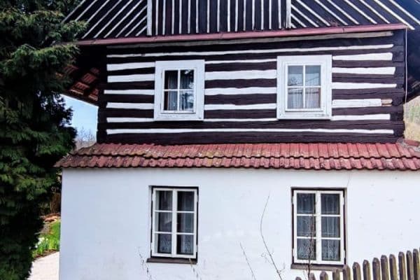 Predaj rekreačného objektu 150 m², pozemek 1.330 m², Dubá Predaj rekreačného objektu 150 m², pozemek 1.330 m², Dubá