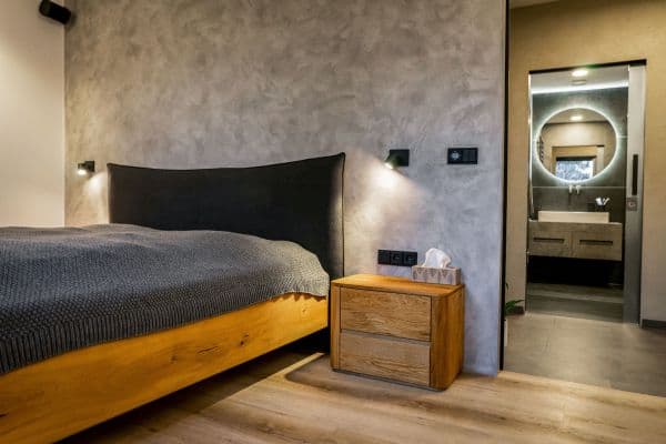 Predaj bytu 3-izbový 103 m², U Dvou srpů, Praha Predaj bytu 3-izbový 103 m², U Dvou srpů, Praha