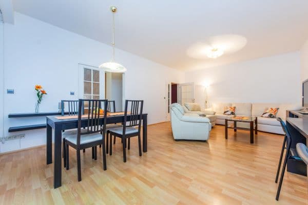 Predaj bytu 4-izbový 134 m², Renoirova, Praha Predaj bytu 4-izbový 134 m², Renoirova, Praha