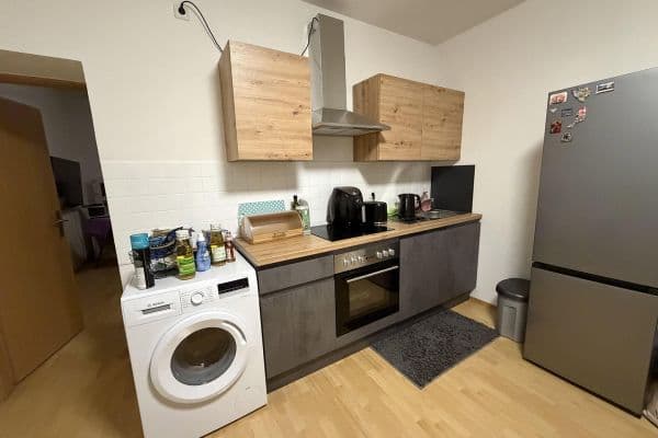 Prenájom bytu 1-izbový 36 m², Steeler Str. 264, Essen Prenájom bytu 1-izbový 36 m², Steeler Str. 264, Essen