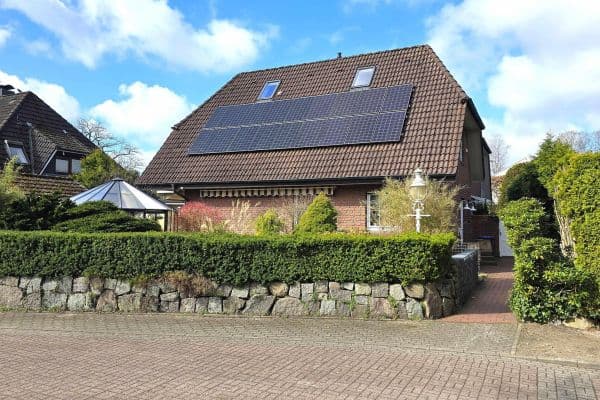 Predaj domu 168 m², pozemek 370 m², Hamburg, Hamburg Predaj domu 168 m², pozemek 370 m², Hamburg, Hamburg