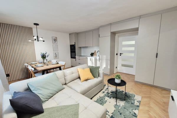 Predaj bytu 3-izbový 66 m², Sokolovská, Pardubice Predaj bytu 3-izbový 66 m², Sokolovská, Pardubice