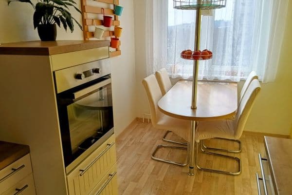 Predaj bytu 4-izbový 82 m², Bořetická, Brno, Jihomoravský kraj Predaj bytu 4-izbový 82 m², Bořetická, Brno, Jihomoravský kraj