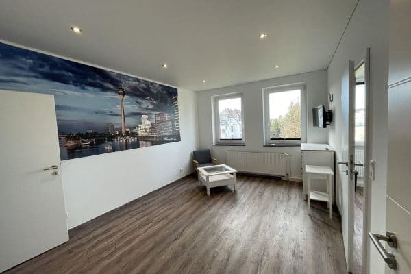 Predaj bytu 1-izbový 32 m², Aachenerstr. 157, Düsseldorf, Severné Porýnie - Westfálsko Predaj bytu 1-izbový 32 m², Aachenerstr. 157, Düsseldorf, Severné Porýnie - Westfálsko