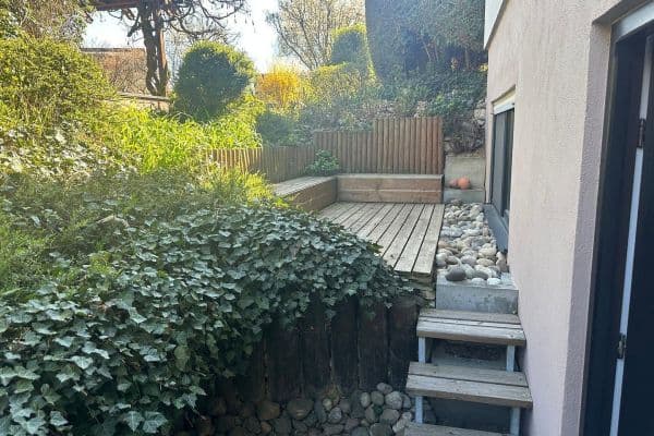 Prenájom bytu 1-izbový 36 m², Pliezhausen Prenájom bytu 1-izbový 36 m², Pliezhausen