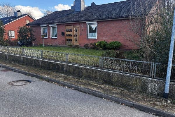 Predaj domu 200 m², pozemek 990 m², Wohltorf Predaj domu 200 m², pozemek 990 m², Wohltorf
