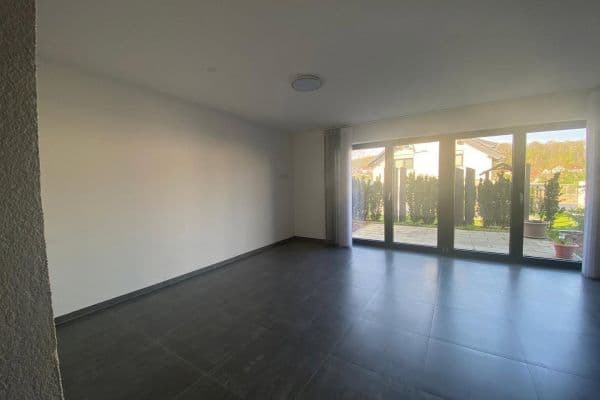 Prenájom bytu 2-izbový 70 m², 73340 Amstetten Prenájom bytu 2-izbový 70 m², 73340 Amstetten