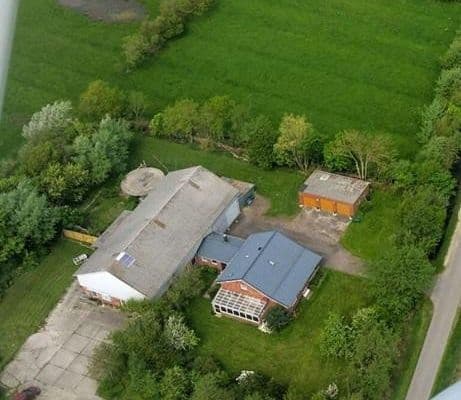 Predaj domu 236 m², pozemek 20.000 m², Tating Predaj domu 236 m², pozemek 20.000 m², Tating