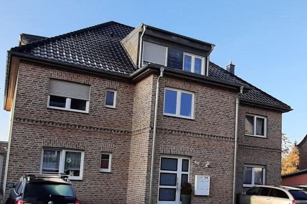 Prenájom bytu 4-izbový 116 m², Gartenstraße 46, Bergheim, Severné Porýnie - Westfálsko Prenájom bytu 4-izbový 116 m², Gartenstraße 46, Bergheim, Severné Porýnie - Westfálsko