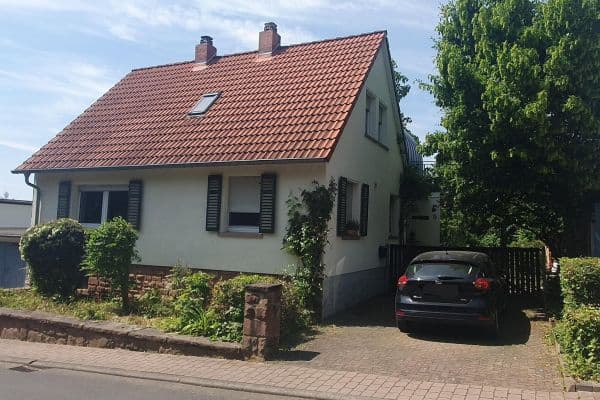 Predaj domu 183 m², pozemek 975 m², Linsengericht-Altenhaßlau Predaj domu 183 m², pozemek 975 m², Linsengericht-Altenhaßlau