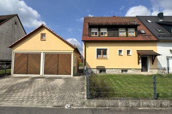Predaj domu 131 m², pozemek 672 m², Neukirchen Predaj domu 131 m², pozemek 672 m², Neukirchen
