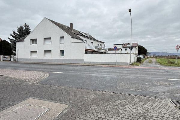 Predaj domu 300 m², pozemek 1.050 m², Darmstädterstrasse 3, Pfungstadt Predaj domu 300 m², pozemek 1.050 m², Darmstädterstrasse 3, Pfungstadt