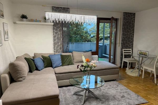 Prenájom bytu 1-izbový 38 m², Mönchstraße 9, Stuttgart Prenájom bytu 1-izbový 38 m², Mönchstraße 9, Stuttgart