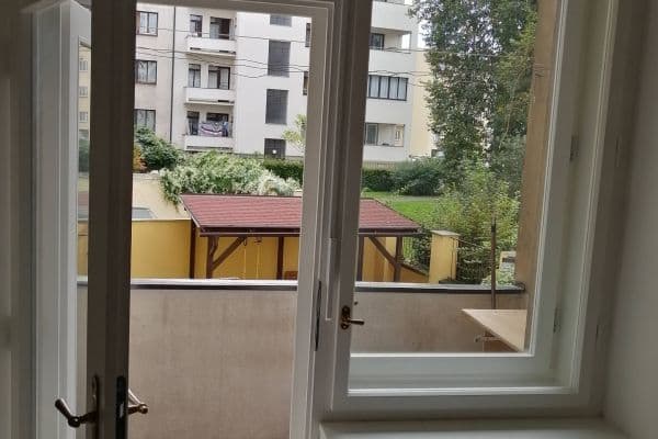 Prenájom bytu 1-izbový 58 m², Nerudova, Hradec Králové, Královéhradecký kraj Prenájom bytu 1-izbový 58 m², Nerudova, Hradec Králové, Královéhradecký kraj