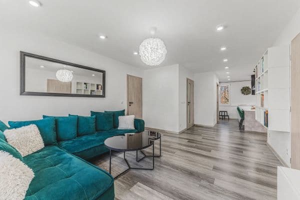 Predaj bytu 3-izbový 70 m², Severní, Hradec Králové Predaj bytu 3-izbový 70 m², Severní, Hradec Králové