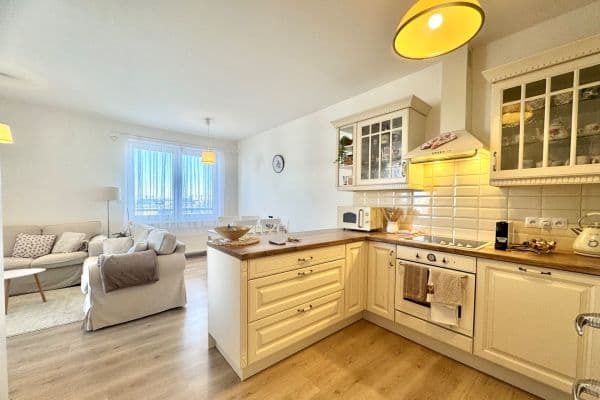 Predaj bytu 3-izbový 70 m², Do Zahrádek Ⅰ, Praha Predaj bytu 3-izbový 70 m², Do Zahrádek Ⅰ, Praha