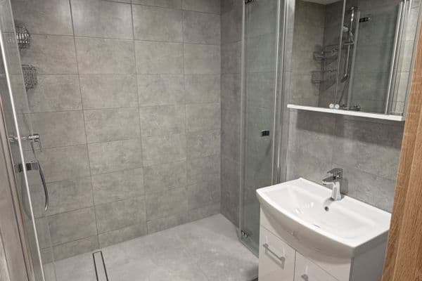 Prenájom bytu 2-izbový 62 m², Stavbařů, Ústí nad Labem, Ústecký kraj Prenájom bytu 2-izbový 62 m², Stavbařů, Ústí nad Labem, Ústecký kraj