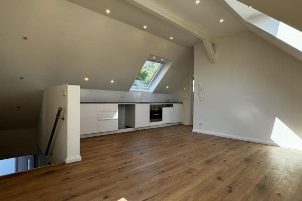 Prenájom bytu 2-izbový 41 m², Vaihinger Landstr. 2, Stuttgart Prenájom bytu 2-izbový 41 m², Vaihinger Landstr. 2, Stuttgart