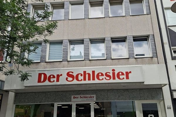 Prenájom bytu 2-izbový 76 m², Hauptstr. 66, Solingen Prenájom bytu 2-izbový 76 m², Hauptstr. 66, Solingen