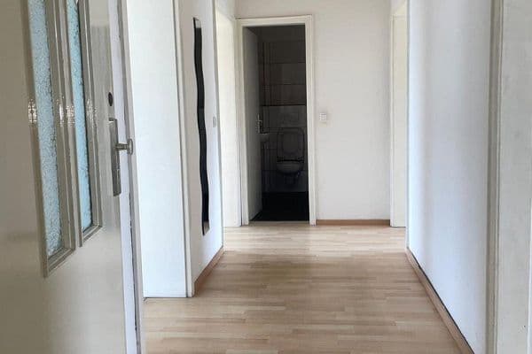 Prenájom bytu 3-izbový 80 m², Dorstener Straße 232, Bochum Prenájom bytu 3-izbový 80 m², Dorstener Straße 232, Bochum