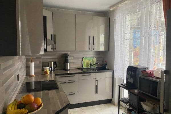 Predaj bytu 3-izbový 100 m², Wuppertal Predaj bytu 3-izbový 100 m², Wuppertal