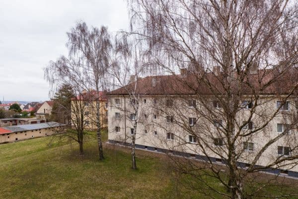 Prenájom bytu 1-izbový 30 m², Vodárenská, Kladno Prenájom bytu 1-izbový 30 m², Vodárenská, Kladno