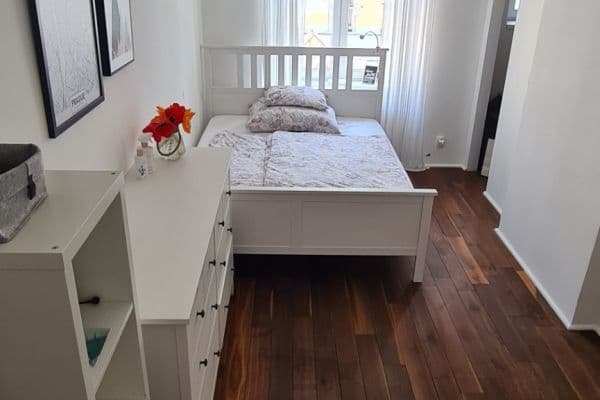 Prenájom bytu 2-izbový 45 m², Buchovcova, Praha Prenájom bytu 2-izbový 45 m², Buchovcova, Praha