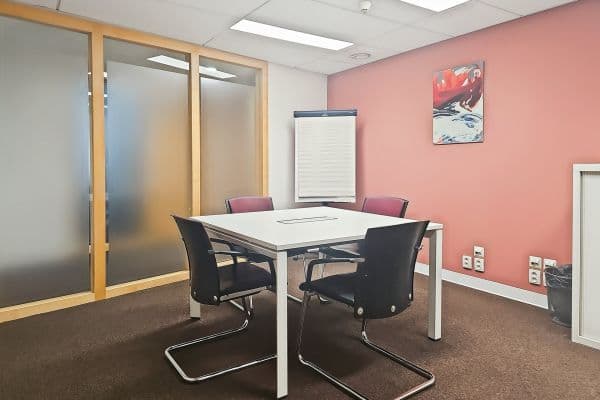 Prenájom kancelárie 60 m², Rybná, Prenájom kancelárie 60 m², Rybná,