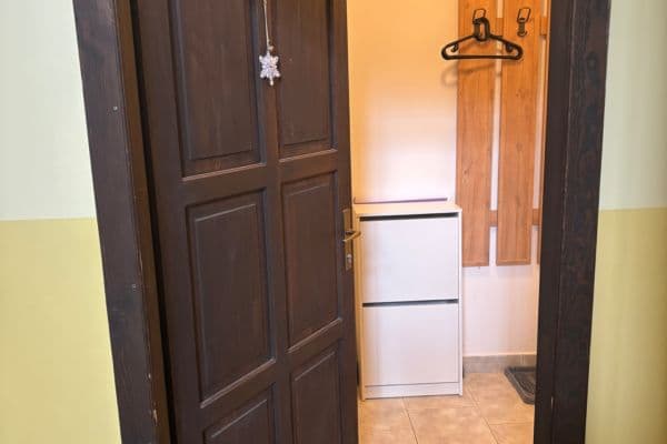 Prenájom bytu 2-izbový 60 m², Komenského, Česká Lípa Prenájom bytu 2-izbový 60 m², Komenského, Česká Lípa