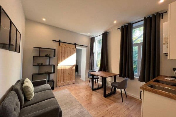 Prenájom bytu 2-izbový 32 m², Adalbertsteinweg 205, Aachen, Severné Porýnie - Westfálsko Prenájom bytu 2-izbový 32 m², Adalbertsteinweg 205, Aachen, Severné Porýnie - Westfálsko