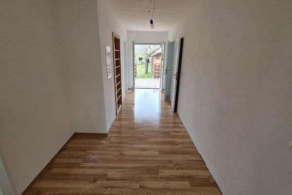 Prenájom bytu 3-izbový 81 m², Schifferstadt Prenájom bytu 3-izbový 81 m², Schifferstadt