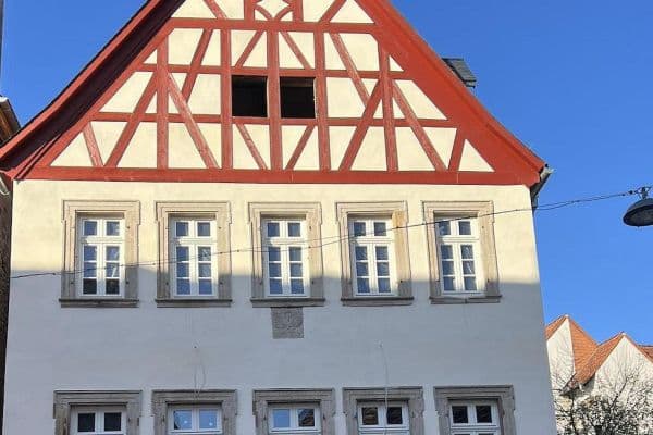 Prenájom bytu 2-izbový 60 m², Wormser Str. 47, Oppenheim, Porýnie-Falcko Prenájom bytu 2-izbový 60 m², Wormser Str. 47, Oppenheim, Porýnie-Falcko