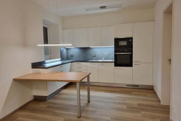 Prenájom bytu 2-izbový 52 m², Branka, Brno Prenájom bytu 2-izbový 52 m², Branka, Brno