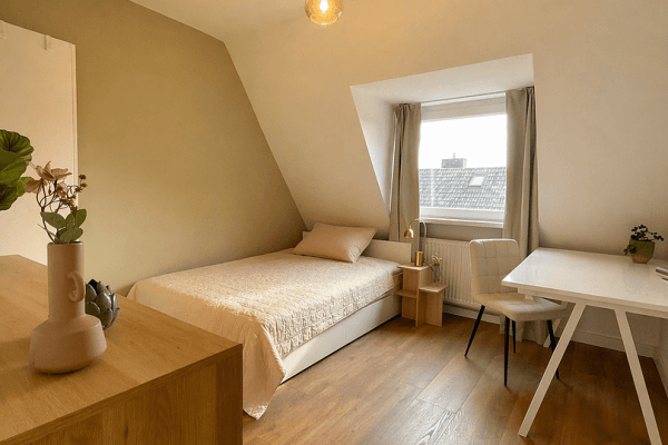 Prenájom bytu 3-izbový 72 m², Lübecker Straße 12, Dortmund, Severné Porýnie - Westfálsko Prenájom bytu 3-izbový 72 m², Lübecker Straße 12, Dortmund, Severné Porýnie - Westfálsko