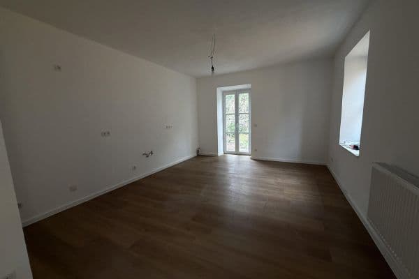 Prenájom bytu 4-izbový 102 m², Stadtstraße 24, Burgau Prenájom bytu 4-izbový 102 m², Stadtstraße 24, Burgau