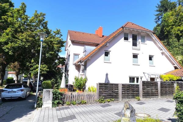 Predaj domu 154 m², pozemek 186 m², Staufen im Breisgau Predaj domu 154 m², pozemek 186 m², Staufen im Breisgau