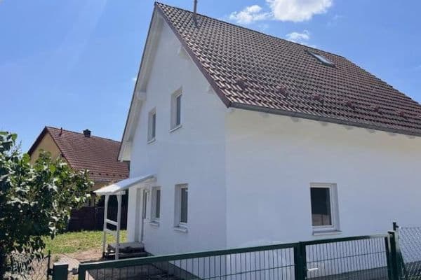 Prenájom domu 110 m², pozemek 420 m², Werbener Strasse 6, Zossen OT Glienick Prenájom domu 110 m², pozemek 420 m², Werbener Strasse 6, Zossen OT Glienick