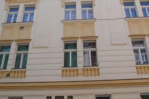 Prenájom bytu 2-izbový 45 m², Bulharská, Praha Prenájom bytu 2-izbový 45 m², Bulharská, Praha