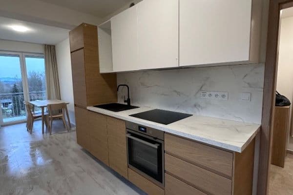 Prenájom bytu 1-izbový 39 m², Nová Role Prenájom bytu 1-izbový 39 m², Nová Role